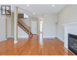 702 SPRINGWOOD CRESCENT - 6