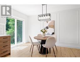15 VINCENT CRESCENT - 15