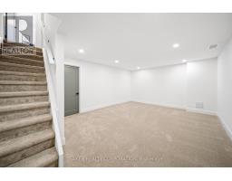 15 VINCENT CRESCENT - 26