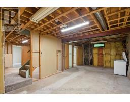 218 STANLEY STREET S - 30