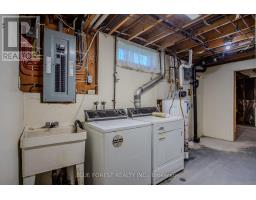 218 STANLEY STREET S - 35