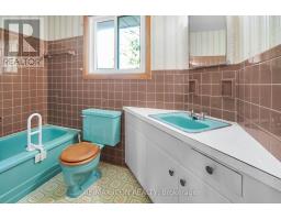 43 SILVERDALE CRESCENT - 24