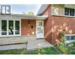 43 SILVERDALE CRESCENT - 3