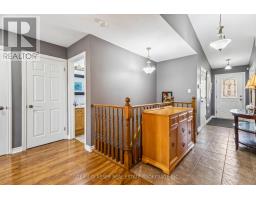 5 - 5 FOXHOLLOW DRIVE - 4