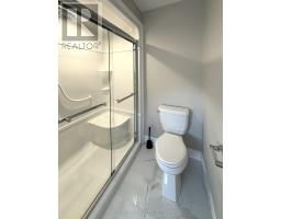 19 - 851 SARNIA ROAD - 12