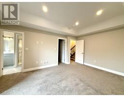 19 - 851 SARNIA ROAD - 13