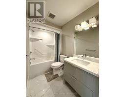 19 - 851 SARNIA ROAD - 17