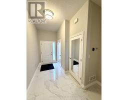 19 - 851 SARNIA ROAD - 2