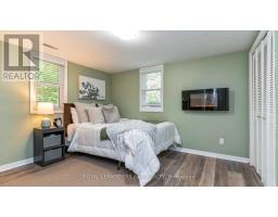 82 COMPTON CRESCENT - 31