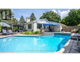 82 COMPTON CRESCENT - 33