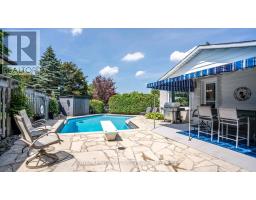 82 COMPTON CRESCENT - 37