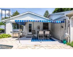 82 COMPTON CRESCENT - 38