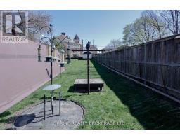 853 QUEENS AVENUE - 20
