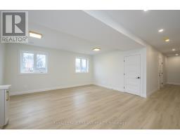 4225 GREEN BEND - 24