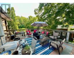 12 HENDERSON COURT - 12