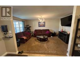 12 HENDERSON COURT - 24