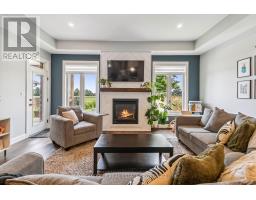 1 - 159 COLLINS WAY - 19