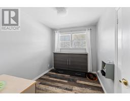 1864 PARKHURST AVENUE - 22