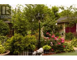 1864 PARKHURST AVENUE - 44