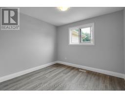 40 - 43 CONWAY DRIVE - 15