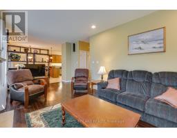 926 GABOR STREET - 19