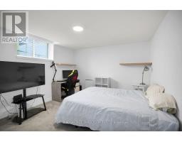 47 BOWMAN DRIVE - 44