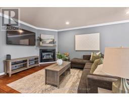 1733 DEVOS DRIVE - 10