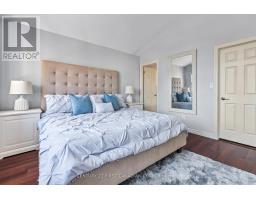 1733 DEVOS DRIVE - 18