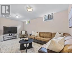 1733 DEVOS DRIVE - 25