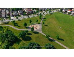 1733 DEVOS DRIVE - 29