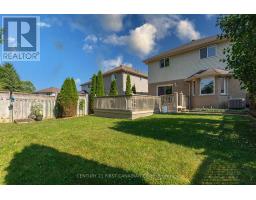 1733 DEVOS DRIVE - 36
