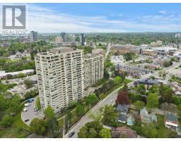 808 - 4 WILLOW STREET - 36