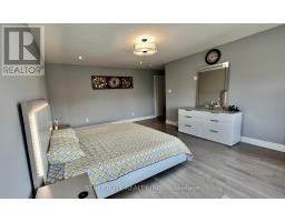 3335 MERSEA STREET - 15