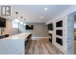 3335 MERSEA STREET - 23