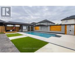 3335 MERSEA STREET - 30