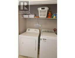 269 SYDENHAM STREET E - 21