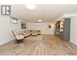 269 SYDENHAM STREET E - 26