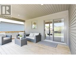 269 SYDENHAM STREET E - 40