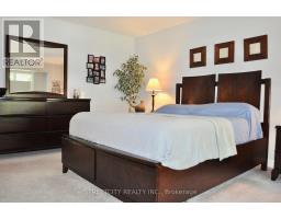 9645 JOANNE AVENUE - 17