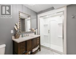 1090 EAGLETRACE DRIVE - 38
