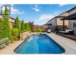 1090 EAGLETRACE DRIVE - 43