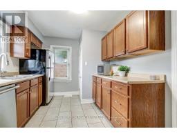597 VICTORIA STREET - 12
