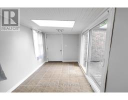 597 VICTORIA STREET - 17