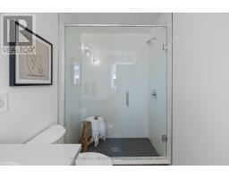 27 - 147 SCOTTS DRIVE - 25