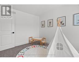 27 - 147 SCOTTS DRIVE - 30
