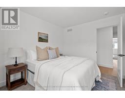 27 - 147 SCOTTS DRIVE - 32