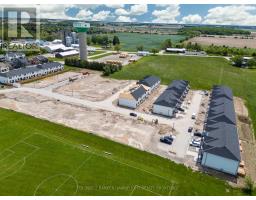 27 - 147 SCOTTS DRIVE - 42