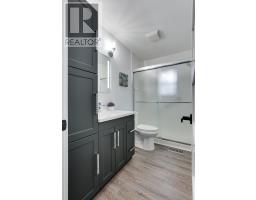 392 BEACHWOOD AVENUE - 22
