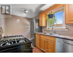 1182 YORK STREET - 15
