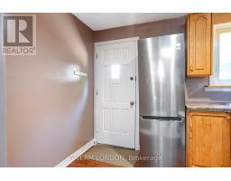 1182 YORK STREET - 26